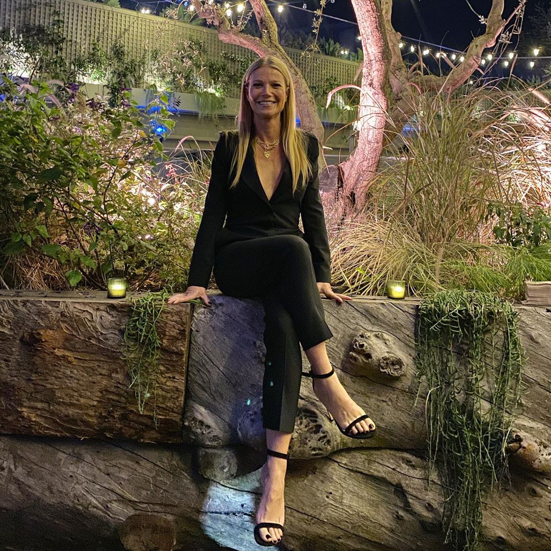 Когато си на 40+, майка и знаменитост: Красивите тайни на Гуинет Полтроу main image