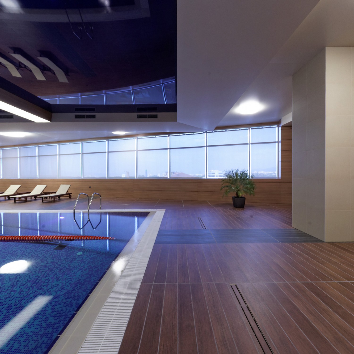 product Плуване image carousel