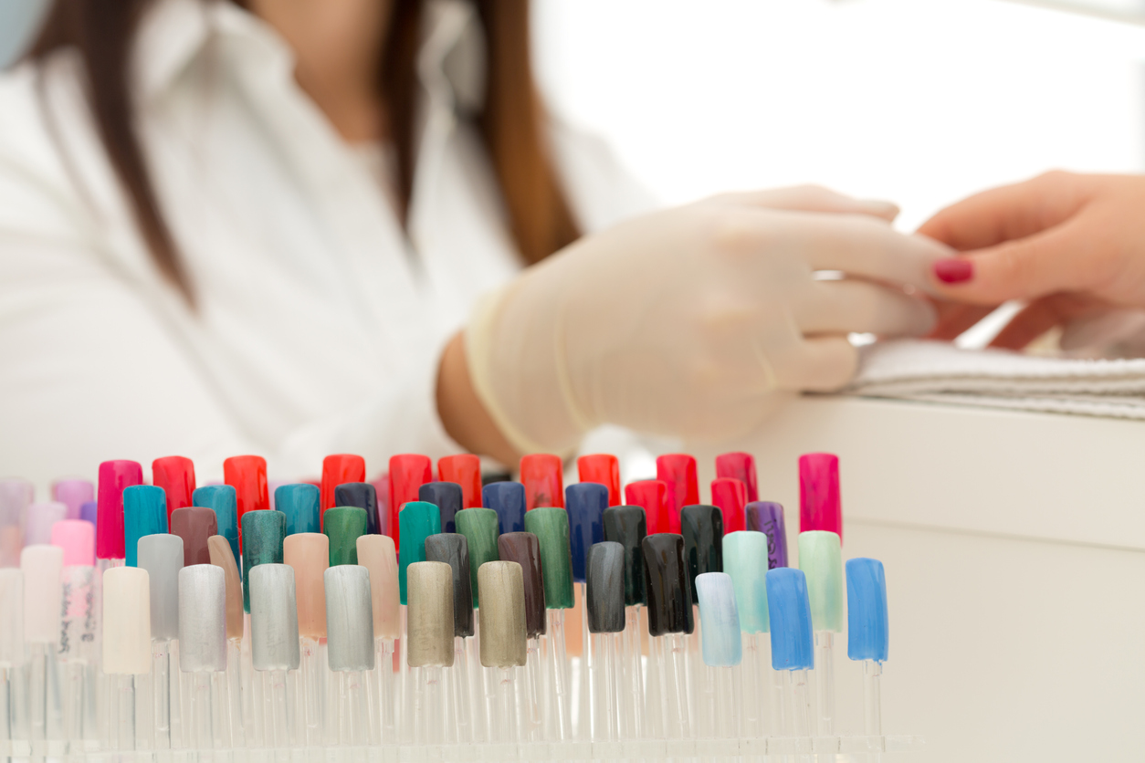 product Сваляне на ноктопластика с акрилен прах image carousel