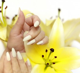 offer Маникюр с гел лак thumbnail