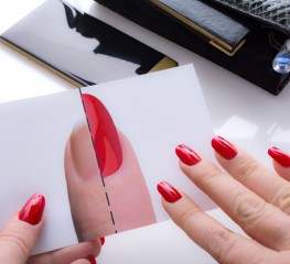 offer Ноктопластика с UV гел с удължители thumbnail